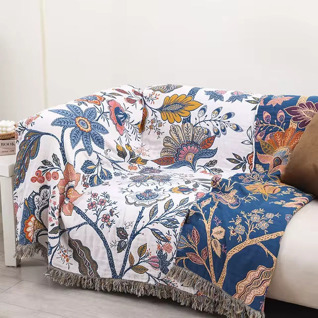 Artistic Weavers' luxurious Flora Jacquard Blanket, perfect throw