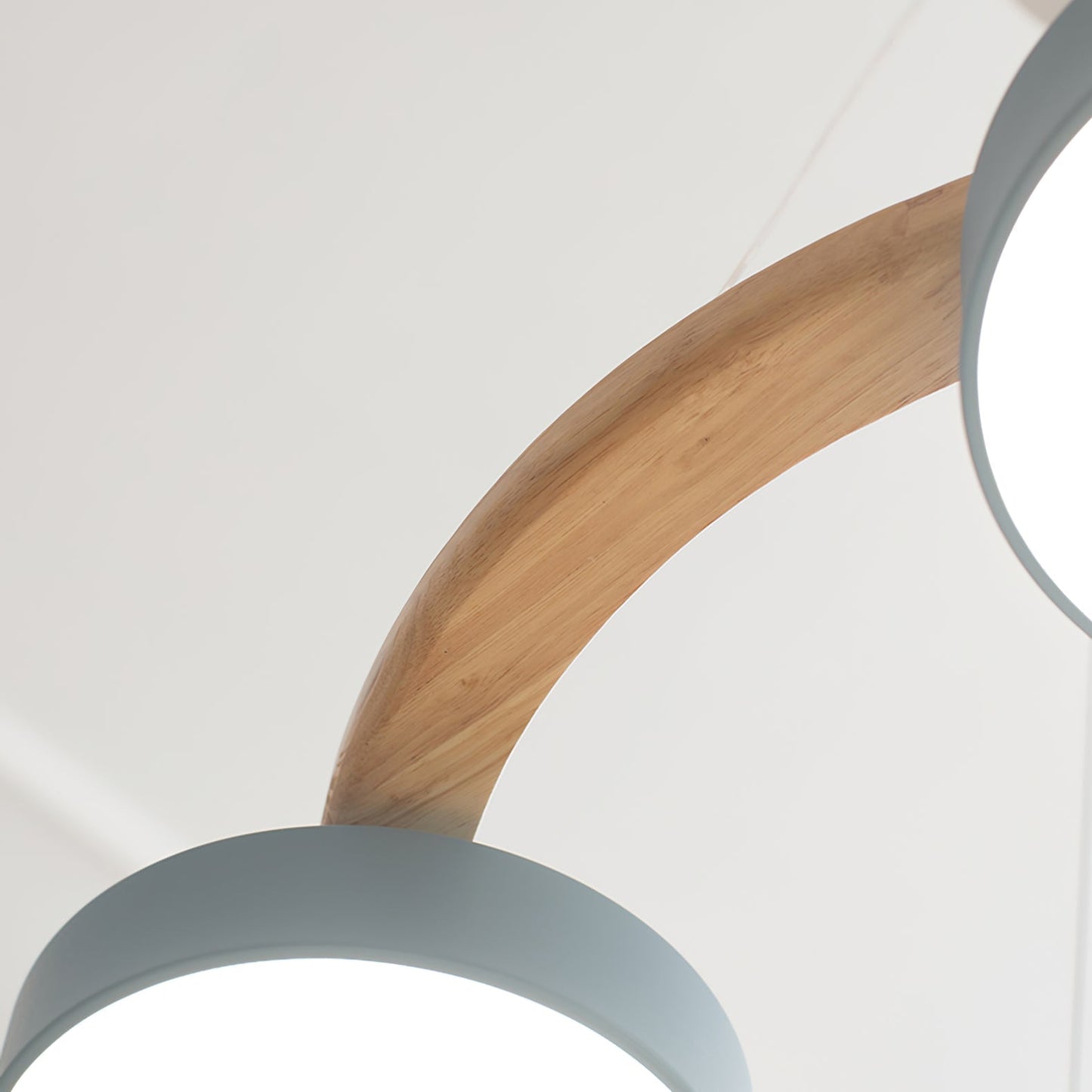 Elara Haus Chandelier - Metal And Wood Elegant Bird Design Chandelier Light 6