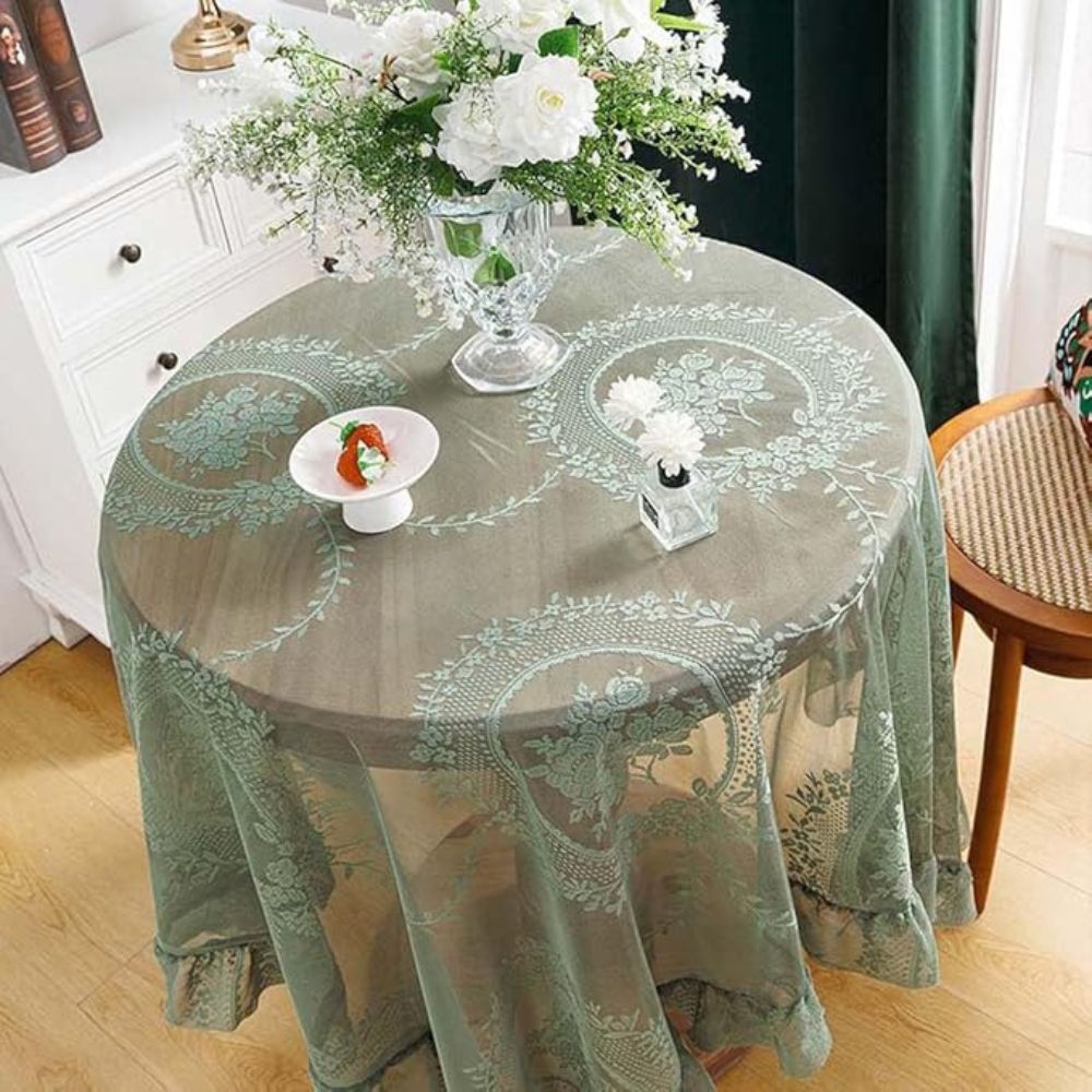 Architectural tablecloth with kintsugi design and Japandi flair
