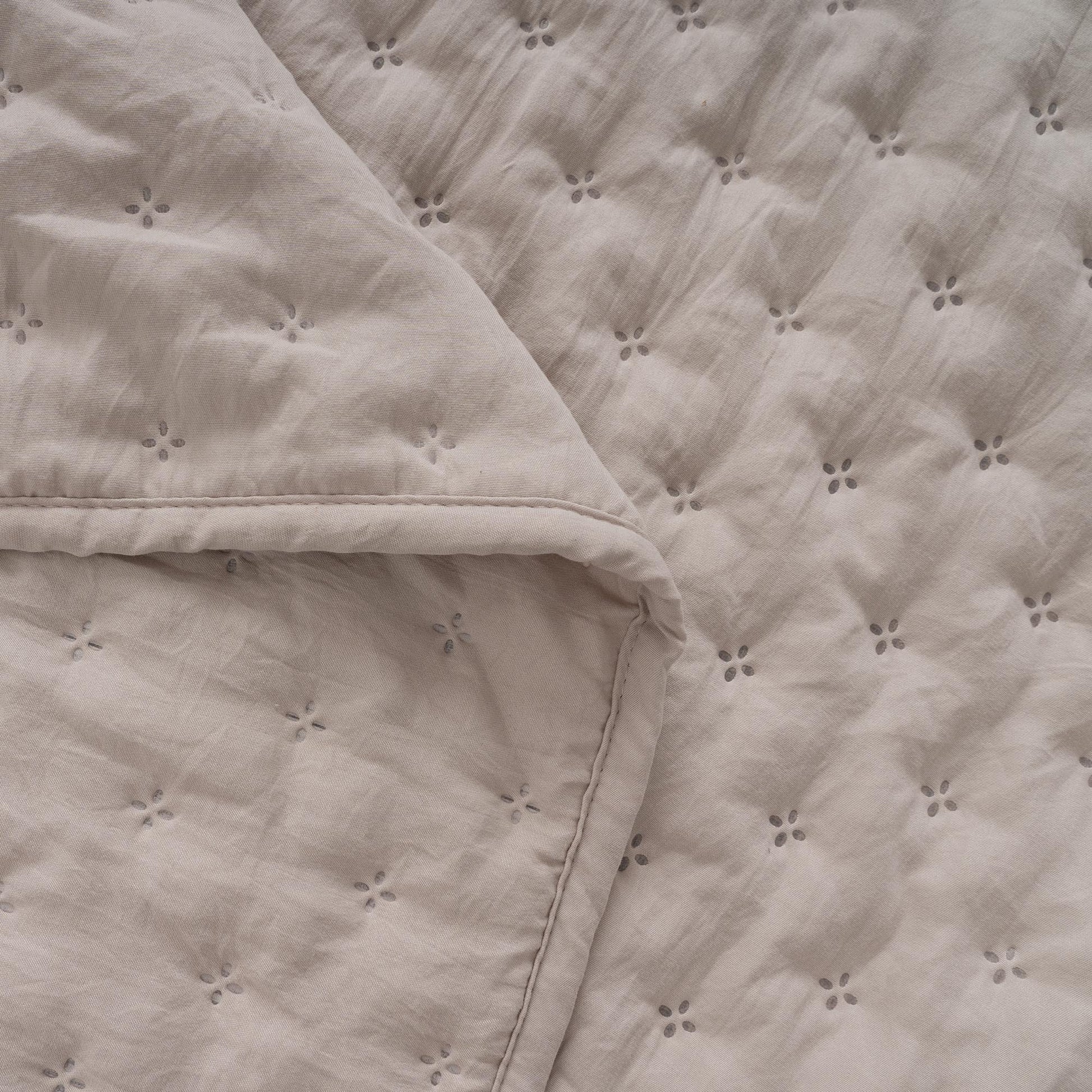 Elara Haus Snag Free Quilt - Pet Friendly