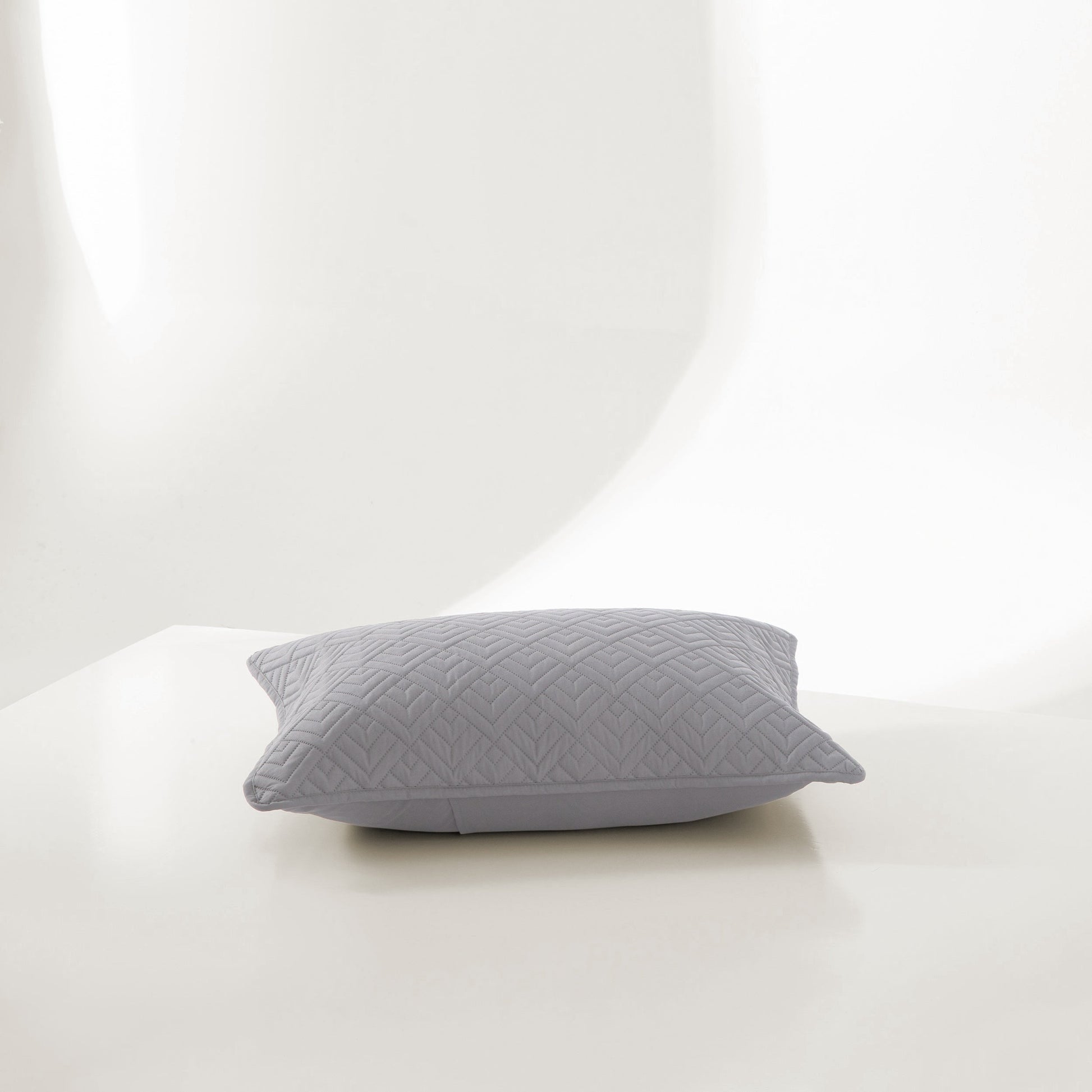 Elara Haus Snag Free Quilt - Pet Friendly