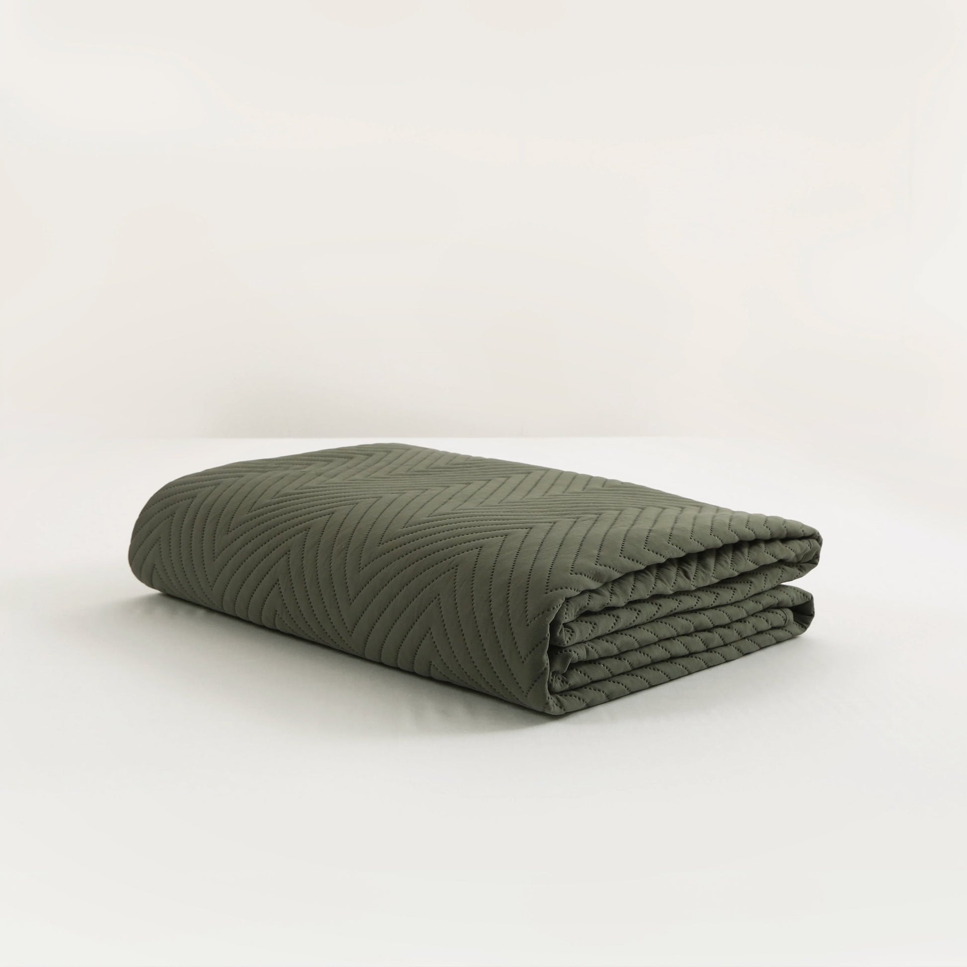 Elara Haus Snag Free Quilt - Pet Friendly
