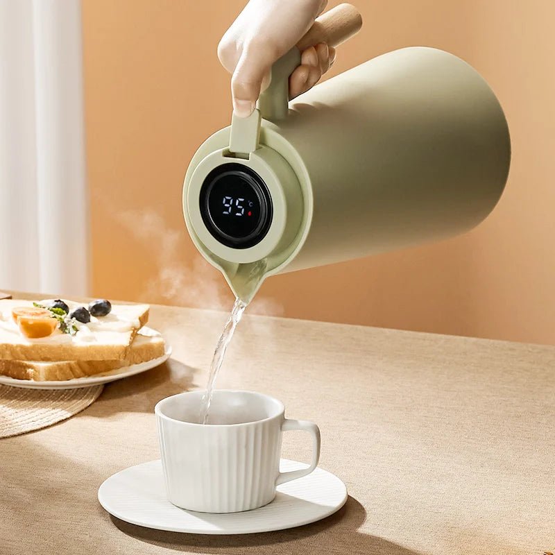 Elara Haus Thermal Jug - Glass With Wooden Handle Temperature Display 1