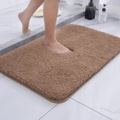 Close-up of Elara Haus Ultra Plush Faux Fur Microfibre Bath Mat faux fur material