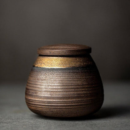 Small Japanese Storage Vessel featuring Mino Japan's Moisture-proof Sealing
