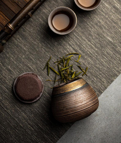 Traditional Japanese Storage Vessel with Moisture-proof Sealing by Mino Japan