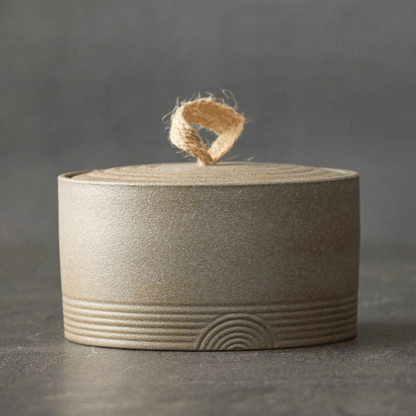 Stunning kintsugi model Japanese pottery wabi-sabi hemp rope storage jar for display