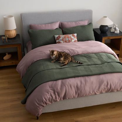 Pet Friendly Bamboo Viscose Quilt Cover - Cooling