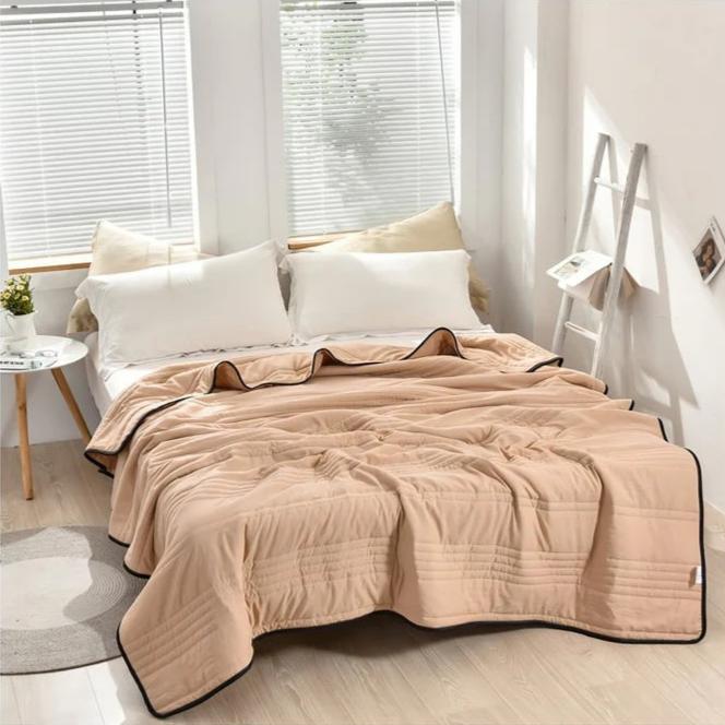 Premium Ice Cooling Blanket - Moisture Wicking Fabric