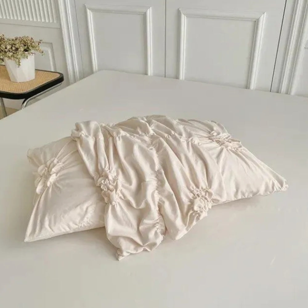 High-end Pinch Pleat Ruffle Flower Textured Quilt Cover Set for upscale bedroom