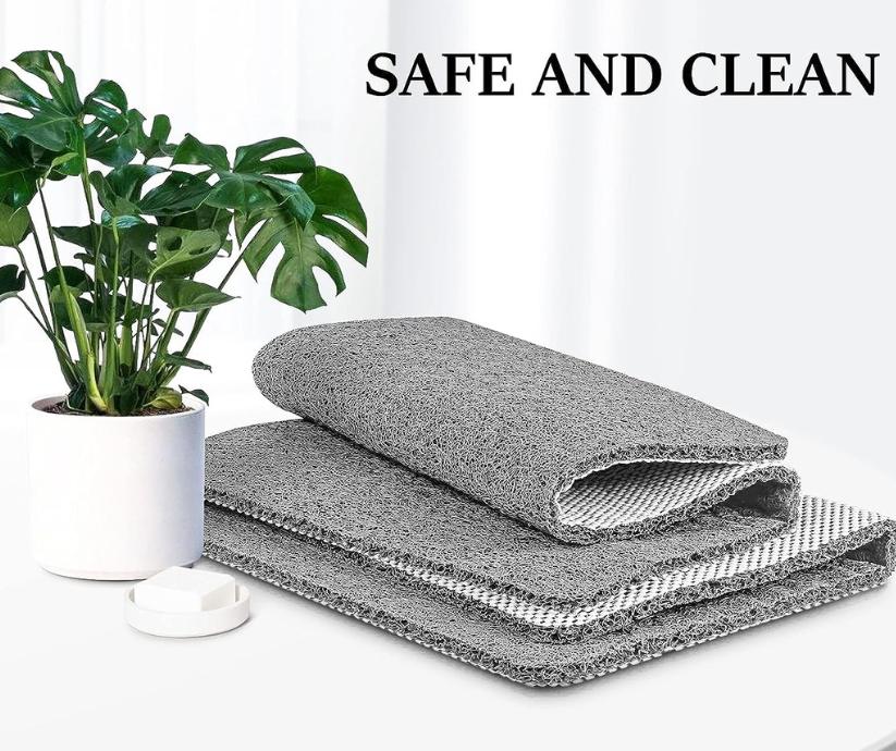 Comfortable and secure loofah-style shower mat for everyday use